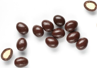 Almendra-con-chocolate-negro